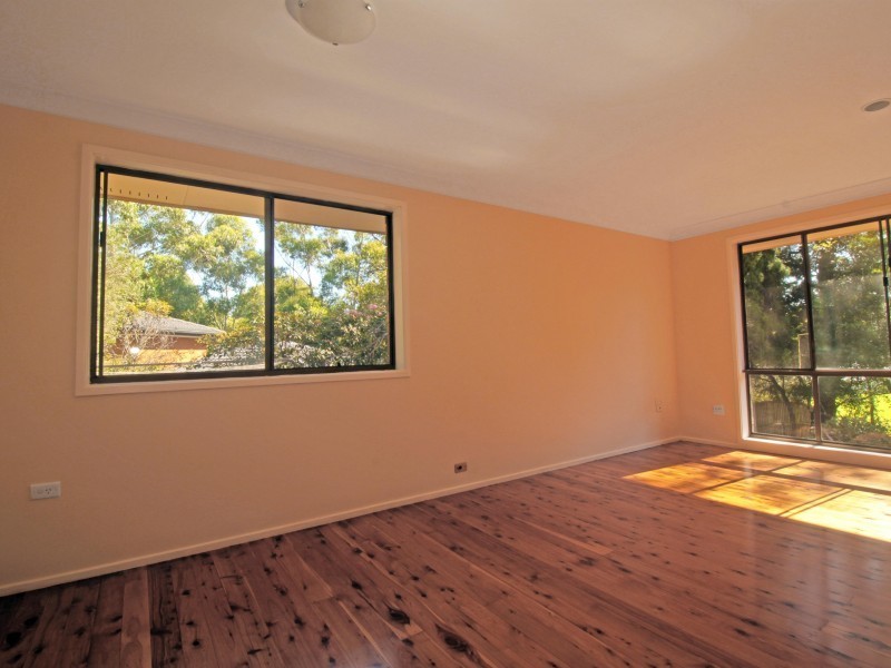 15 Heeterra Place, Cordeaux Heights NSW 2526