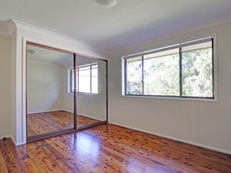 15 Heeterra Place, Cordeaux Heights NSW 2526