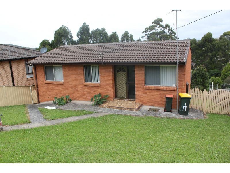 2/19 Bruce Street, Unanderra NSW 2526