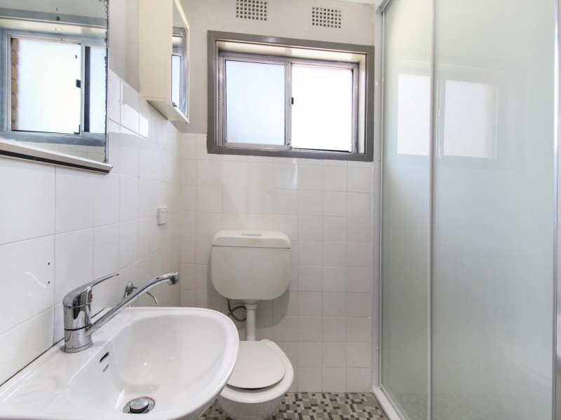 4/19 St Johns Avenue, Mangerton NSW 2500