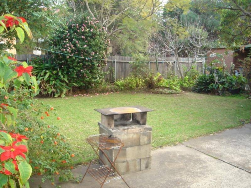 14 Wilson Street, Wollongong NSW 2500