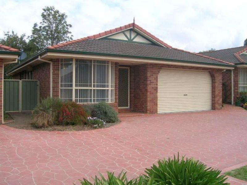 13/2a Jobson Avenue, Mount Ousley NSW 2519