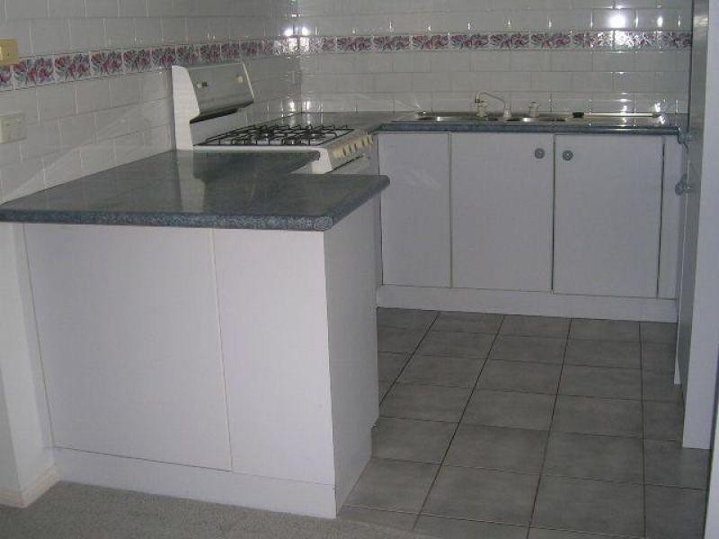 13/2a Jobson Avenue, Mount Ousley NSW 2519