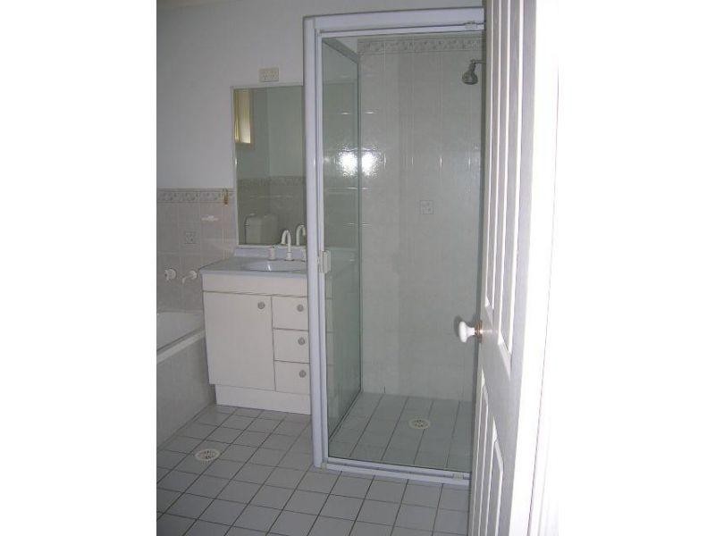 13/2a Jobson Avenue, Mount Ousley NSW 2519