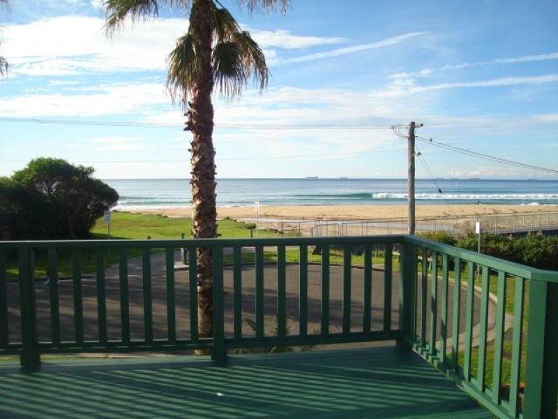 4/4 Hamilton Road, Thirroul NSW 2515