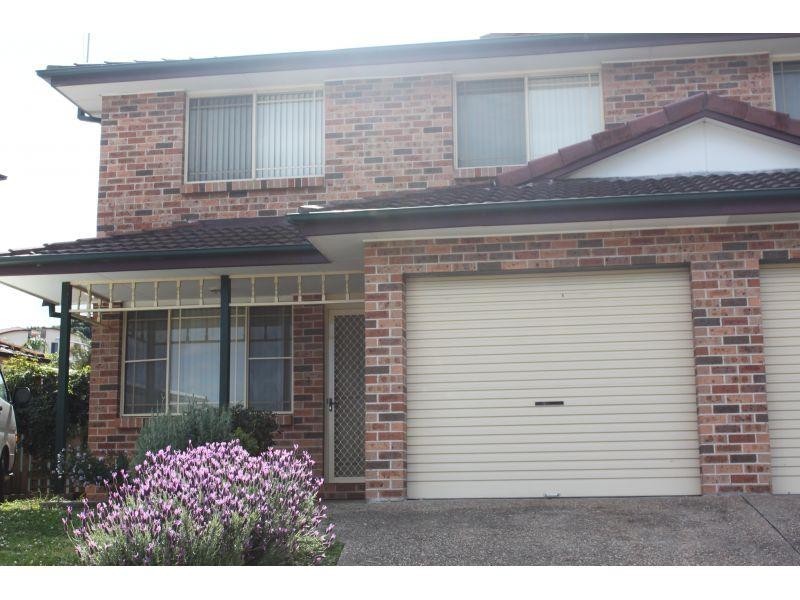 1/10 Semaphore Road, Berkeley NSW 2506