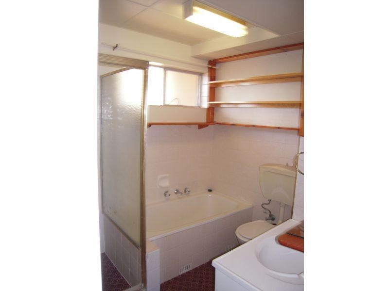 12/2 Wilson Street, Wollongong NSW 2500