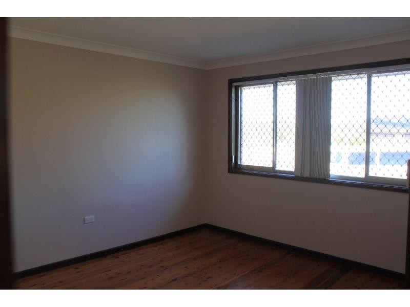 1/8 Cobblers Avenue, Figtree NSW 2525