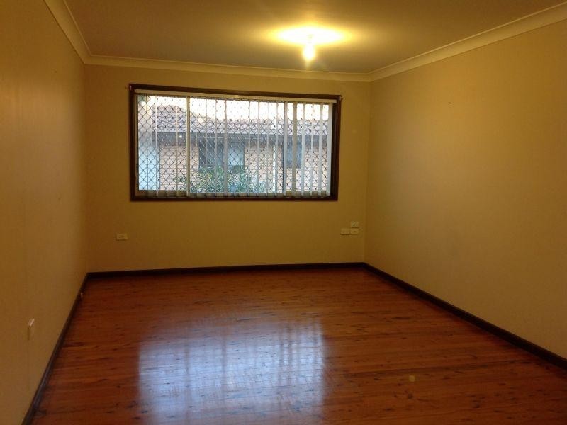 1/8 Cobblers Avenue, Figtree NSW 2525