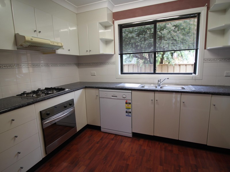 3/2 Carroll Road, East Corrimal NSW 2518