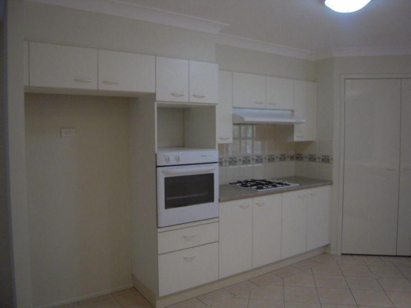 69 Darragh Drive, Figtree NSW 2525