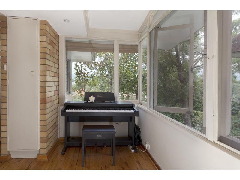 45 Toorak Avenue, Mangerton NSW 2500