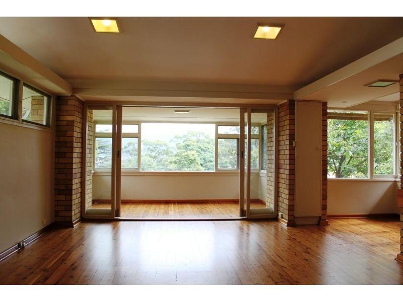 45 Toorak Avenue, Mangerton NSW 2500