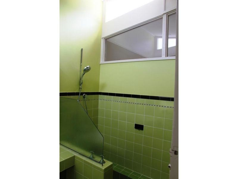 45 Toorak Avenue, Mangerton NSW 2500