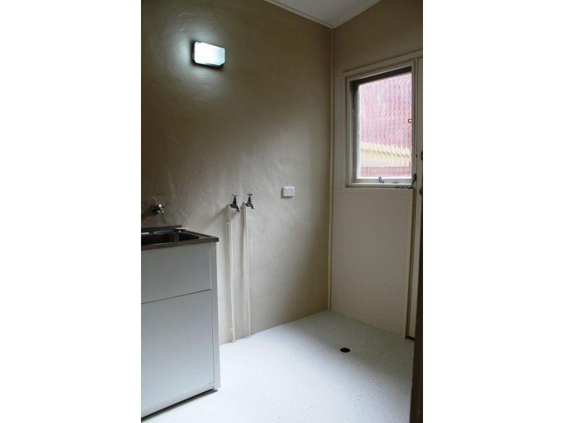 45 Toorak Avenue, Mangerton NSW 2500