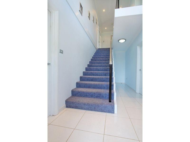 115 Koloona Avenue, Mount Keira NSW 2500