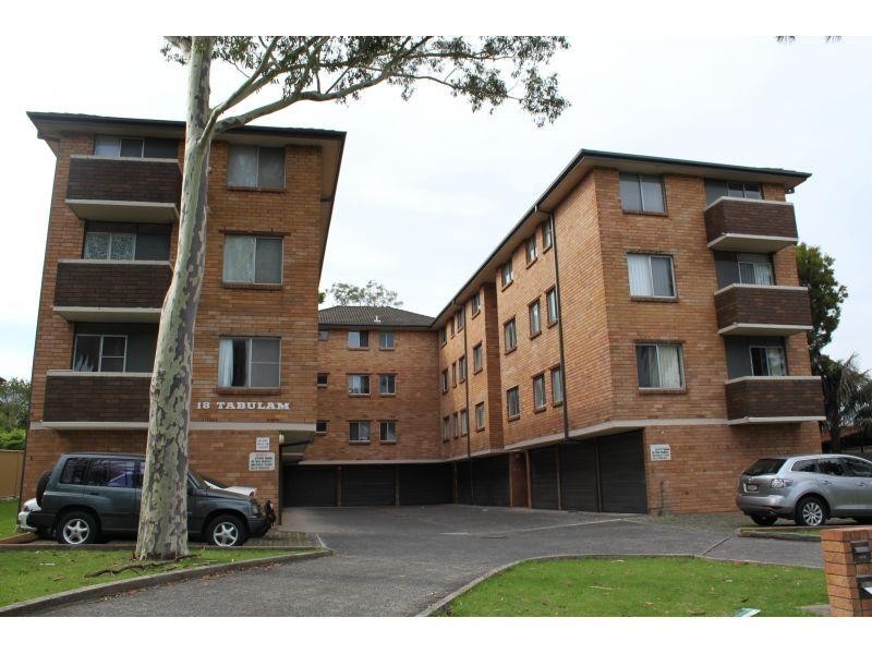 4/18 Robinson Street, Wollongong NSW 2500