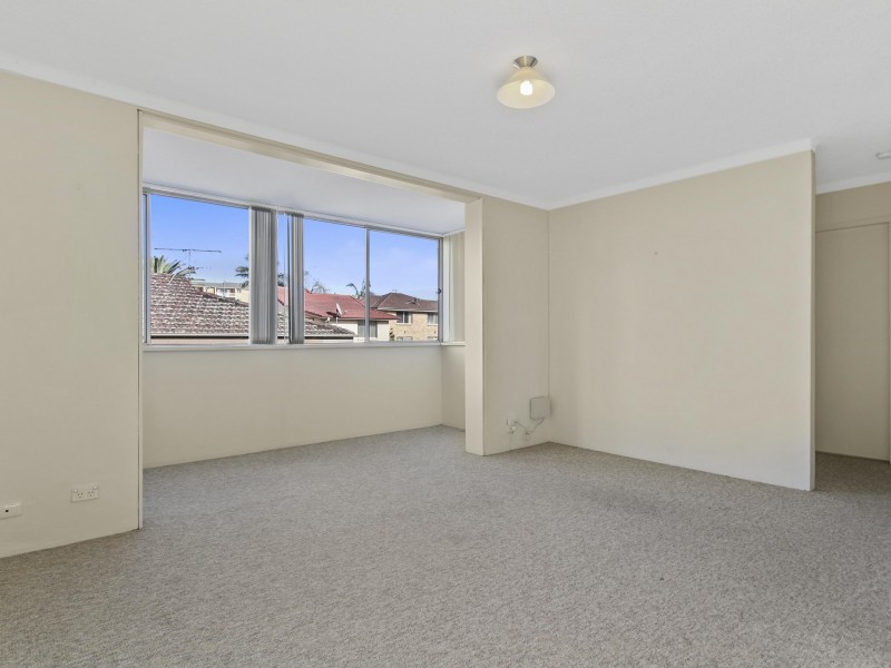 4/18 Robinson Street, Wollongong NSW 2500