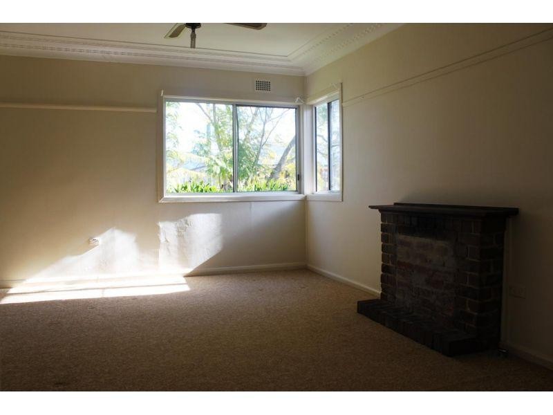 99 Marshall Street, Dapto NSW 2530