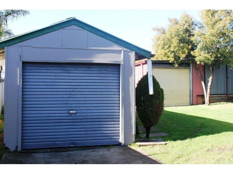 99 Marshall Street, Dapto NSW 2530