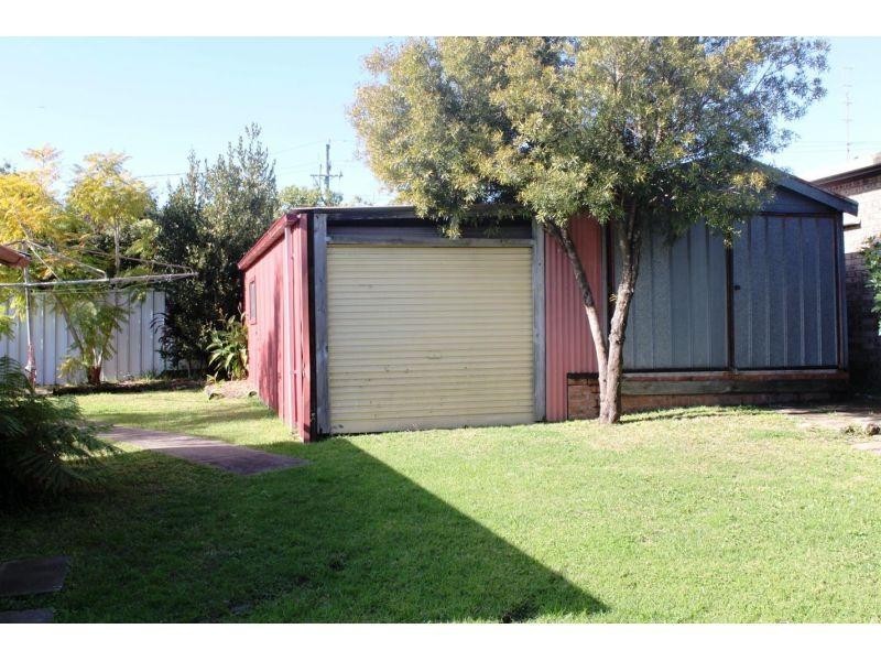 99 Marshall Street, Dapto NSW 2530