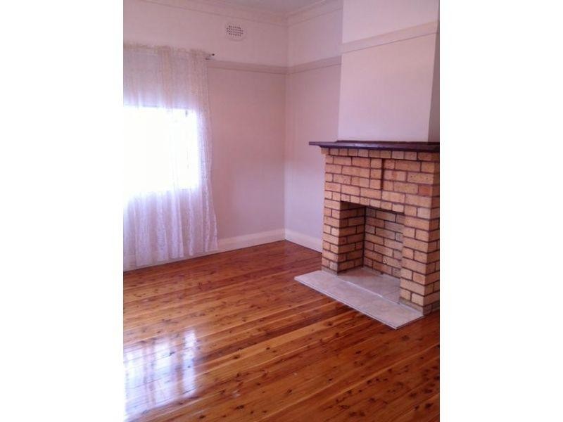 38 Greene Street, Warrawong NSW 2502