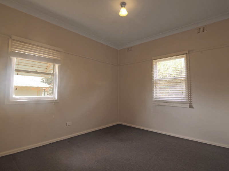 11 Madoline Street, Gwynneville NSW 2500