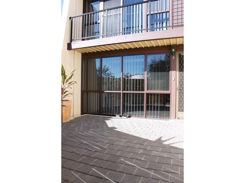 5/51 Robsons Road, Keiraville NSW 2500