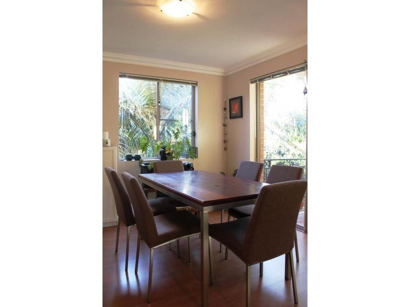 3/44 Loftus Street, Wollongong NSW 2500