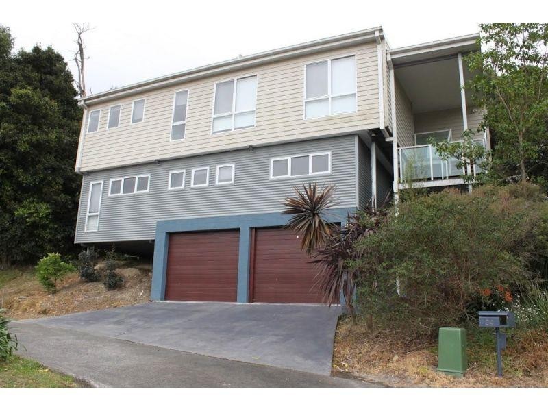 34 Sandalwood Road, Farmborough Heights NSW 2526