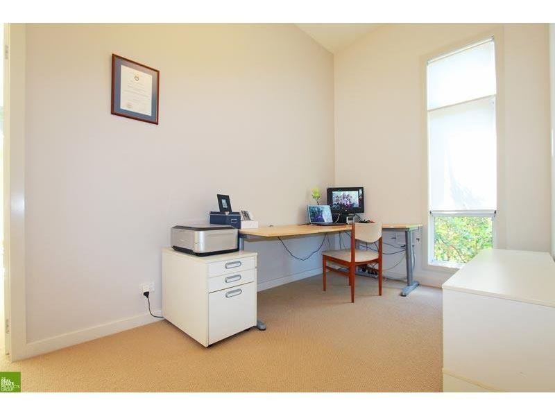 34 Sandalwood Road, Farmborough Heights NSW 2526