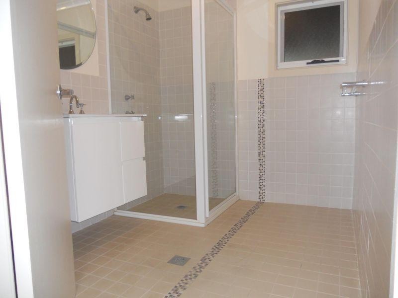 34 Sandalwood Road, Farmborough Heights NSW 2526