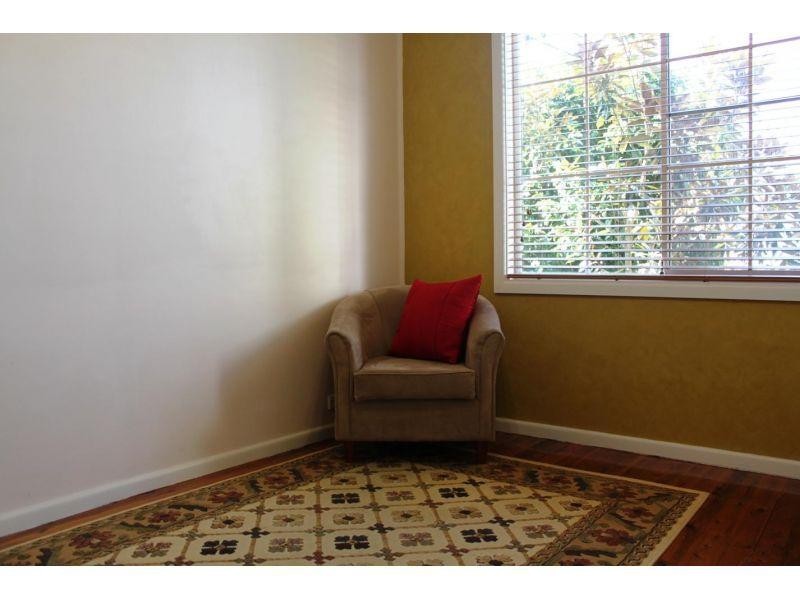 12 Mary Avenue, Figtree NSW 2525