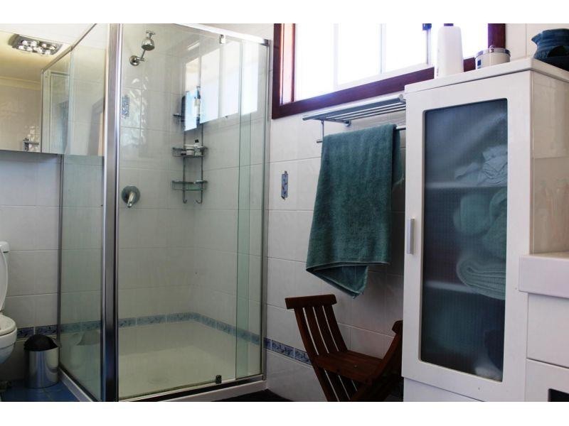 12 Mary Avenue, Figtree NSW 2525