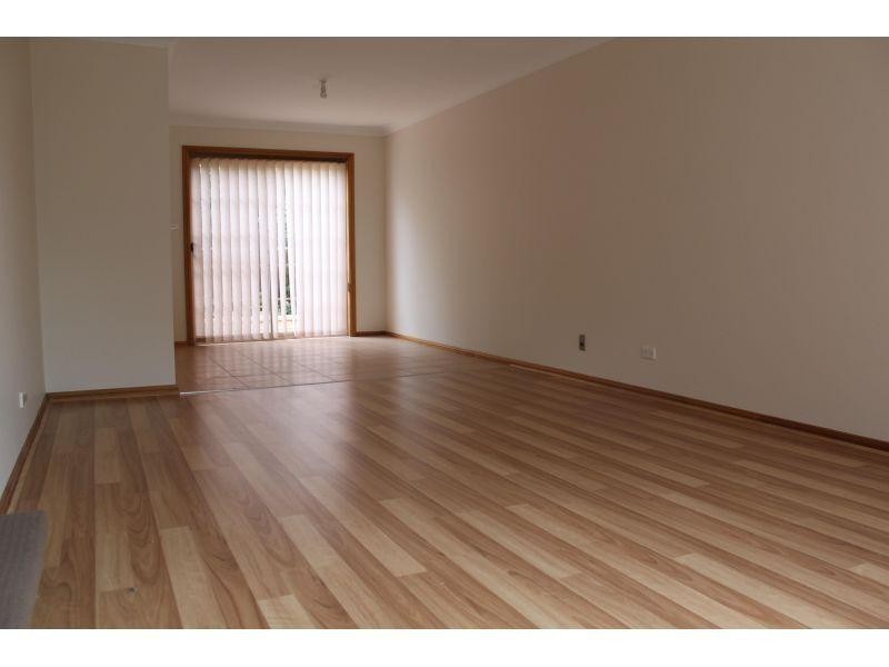 2/46 Balmoral Street, Balgownie NSW 2519