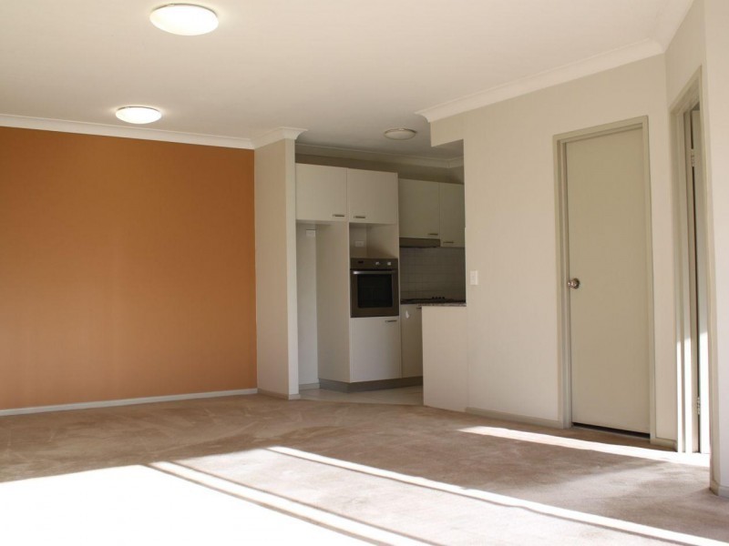 2/214 Princes Highway, Fairy Meadow NSW 2519