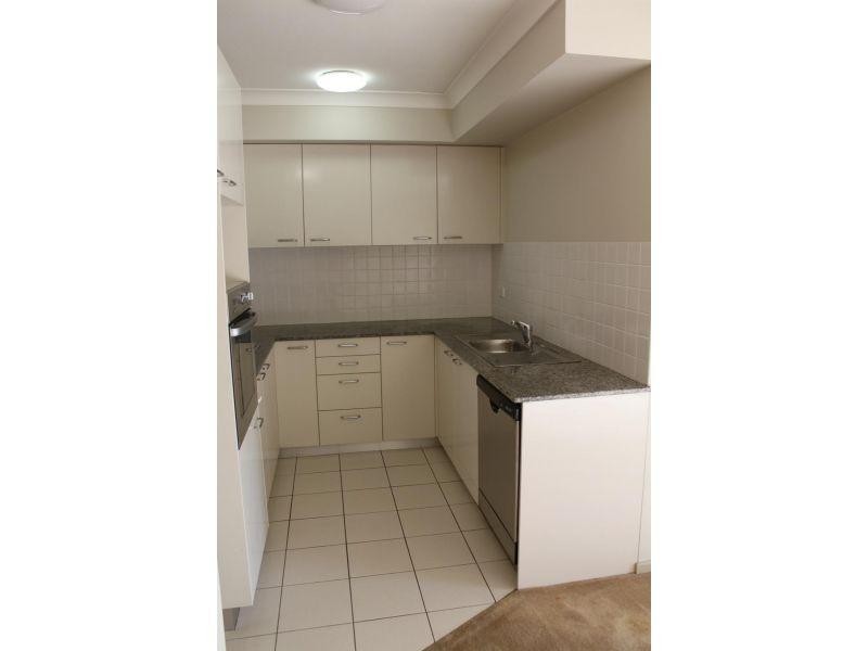 2/214 Princes Highway, Fairy Meadow NSW 2519