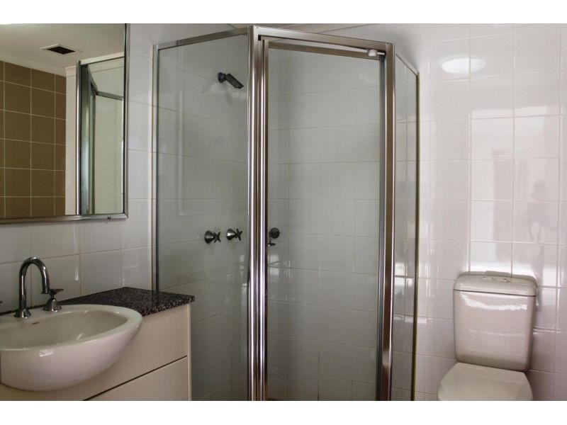 2/214 Princes Highway, Fairy Meadow NSW 2519