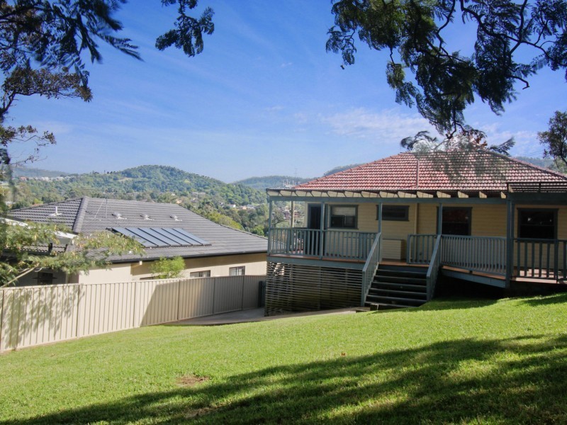 17 Koorabel Avenue, West Wollongong NSW 2500