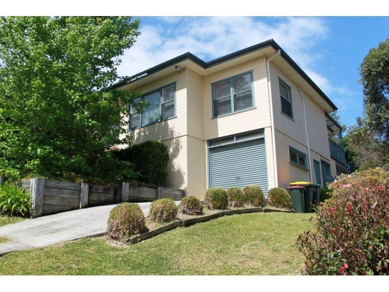 17 Koorabel Avenue, West Wollongong NSW 2500