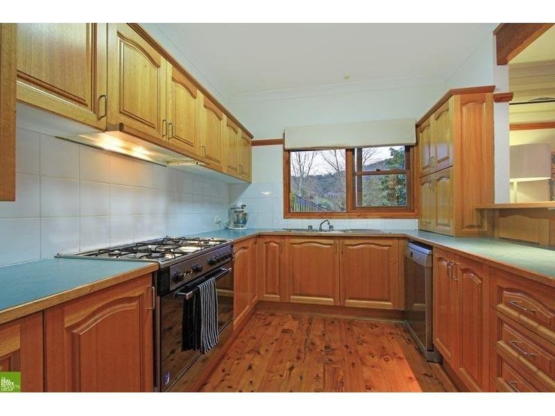 1 Aviemore Place, Figtree NSW 2525