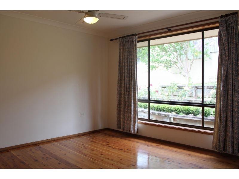 88 Derribong Drive, Cordeaux Heights NSW 2526