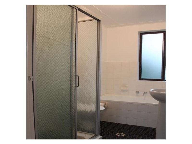 6/4 Pleasant Ave, North Wollongong NSW 2500