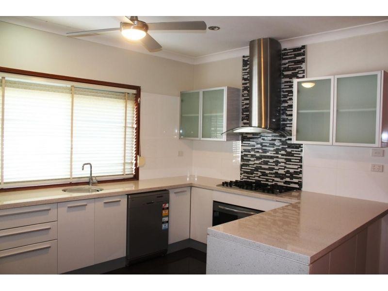 25 Annie Street, Corrimal NSW 2518