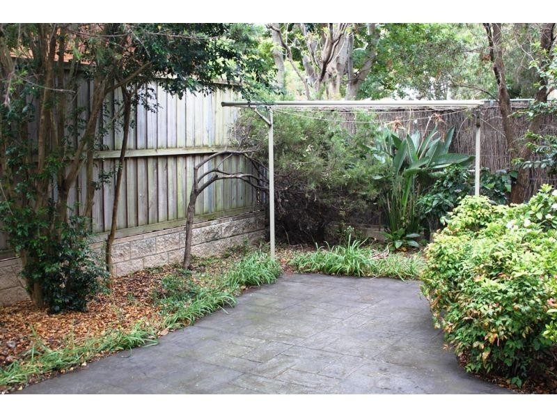 12/14 Raymond Road, Thirroul NSW 2515