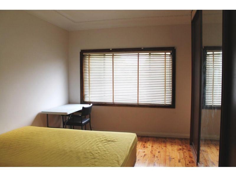 30 Waitangi Street, Gwynneville NSW 2500