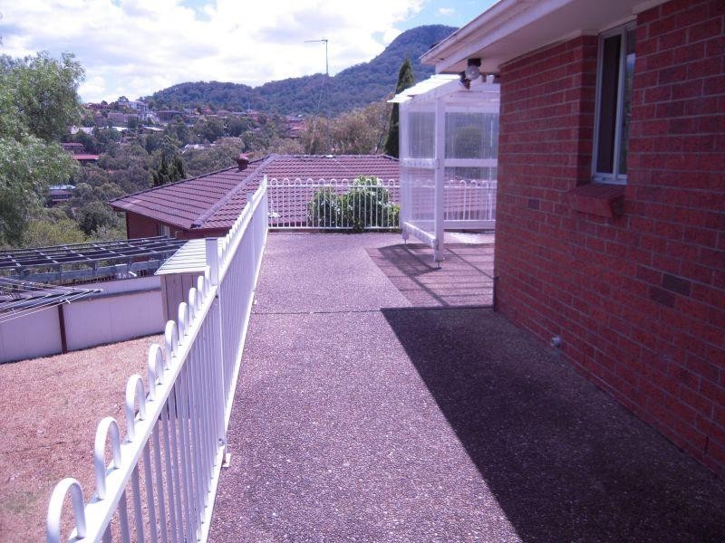 121 Cummins Street, Unanderra NSW 2526
