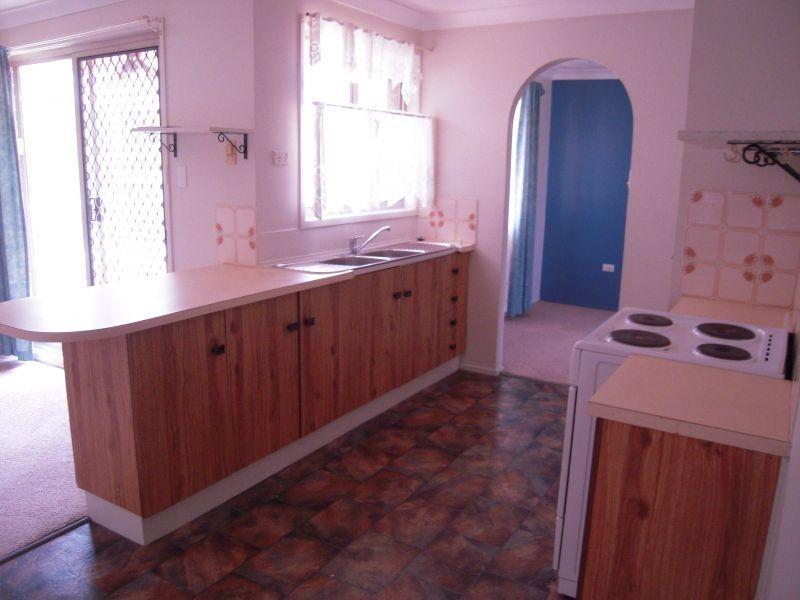 121 Cummins Street, Unanderra NSW 2526