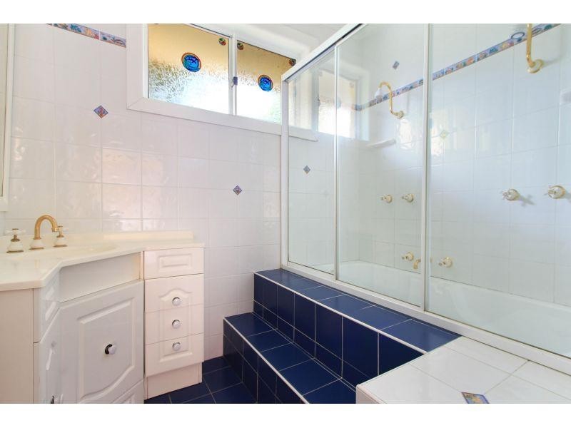 20 Windang Road, Primbee NSW 2502