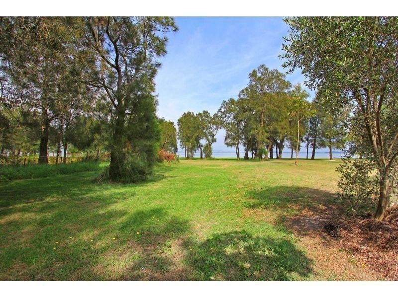 20 Windang Road, Primbee NSW 2502